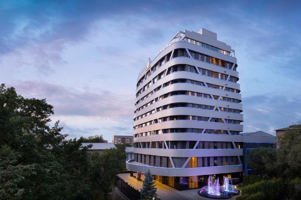 Doubletree By Hilton Almaty Hotel Ngoại thất bức ảnh