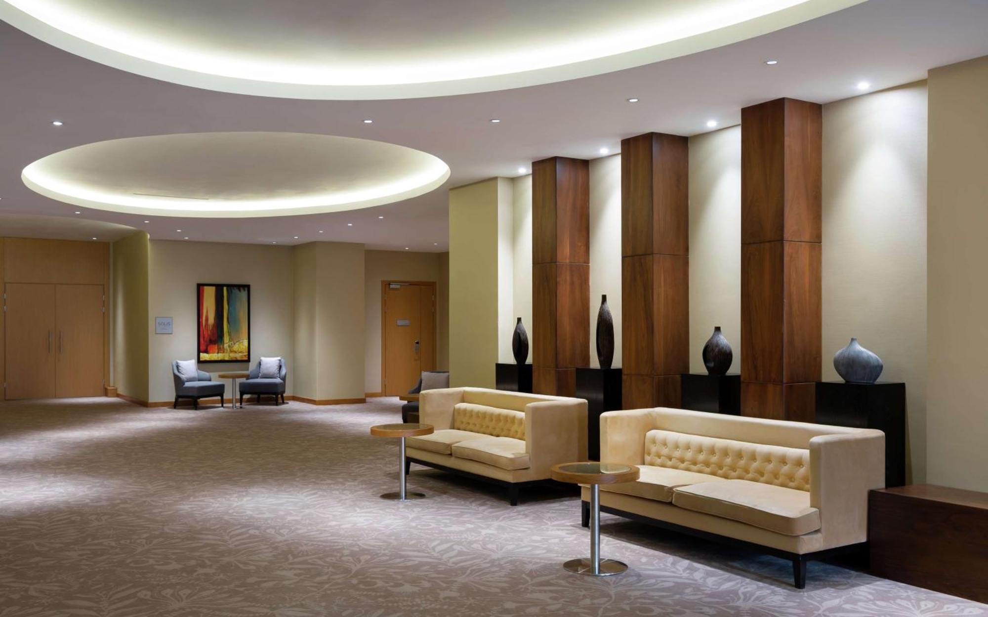 Doubletree By Hilton Almaty Hotel Ngoại thất bức ảnh