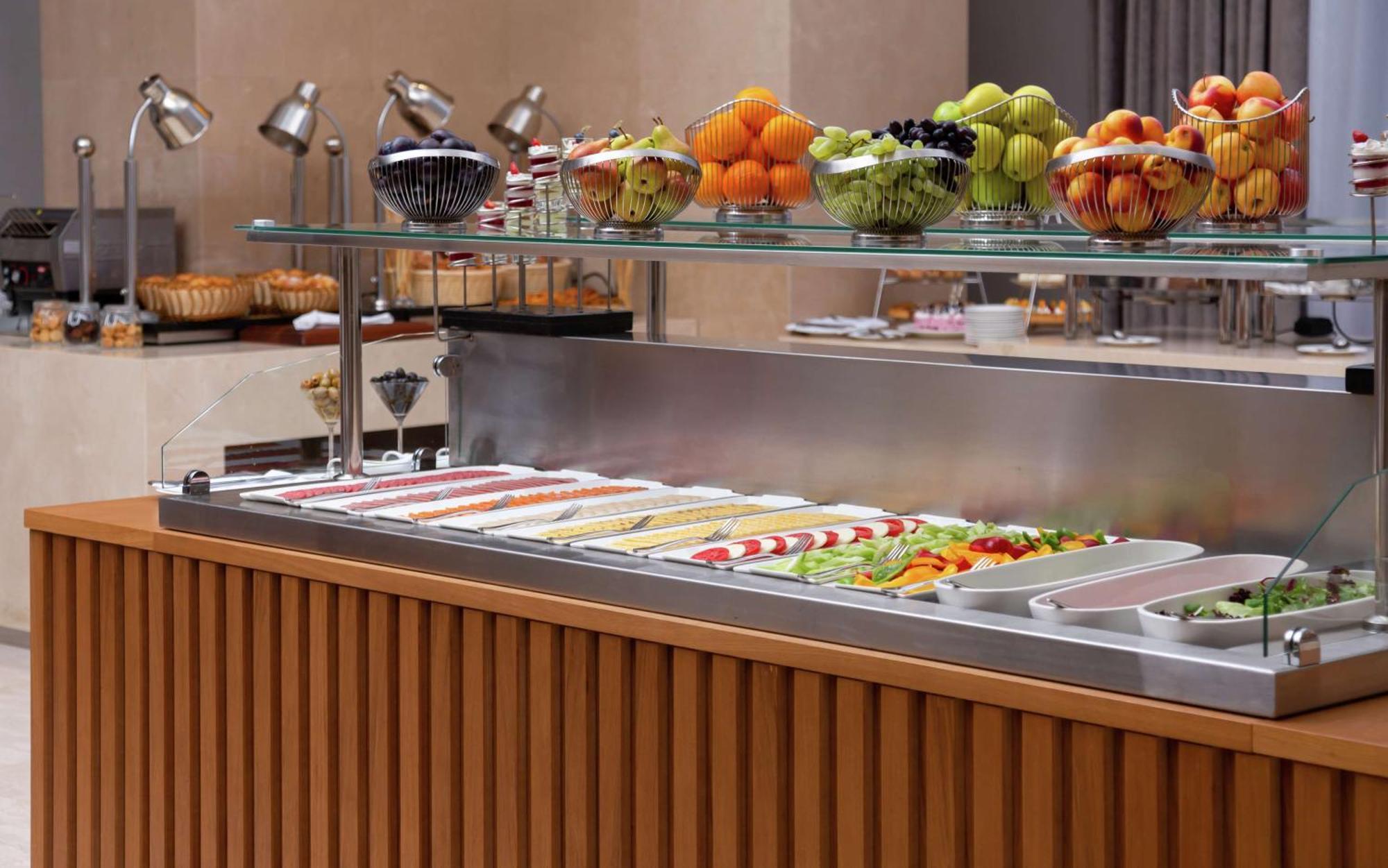Doubletree By Hilton Almaty Hotel Ngoại thất bức ảnh